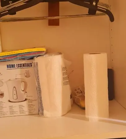 En Face De La Cathedrale Saint Pierre Nantes